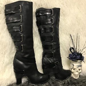 ☠️JESSICA SIMPSON BOOTS-UNIQUE!